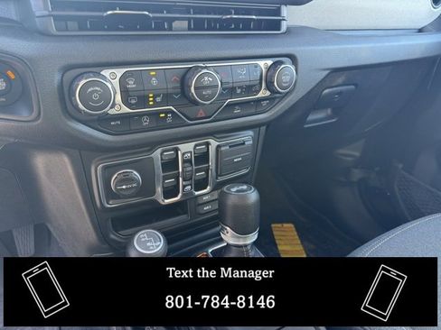 Used 2024 Jeep Wrangler Sport S image 18