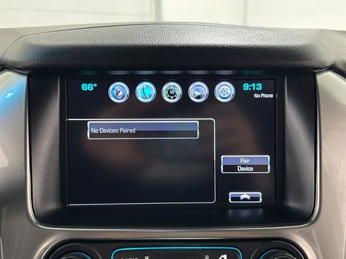 Used 2019 Chevrolet Suburban LT AWD/4WD image 6
