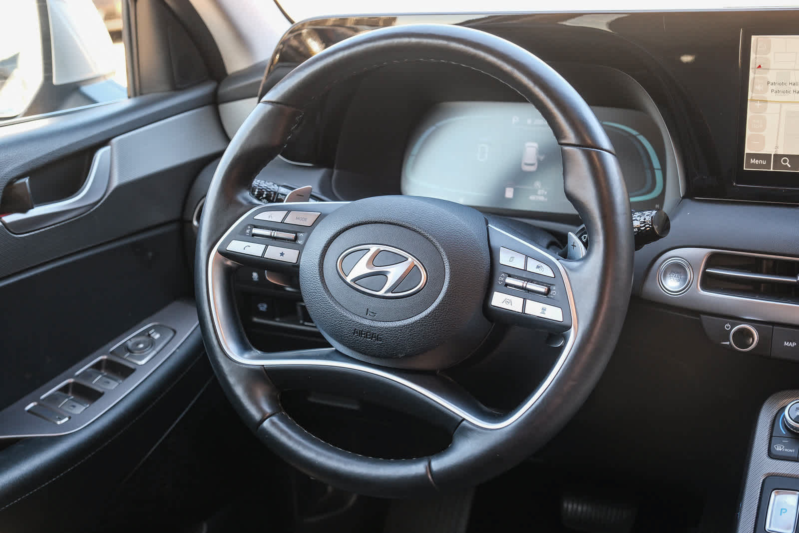 Used 2024 Hyundai Palisade SEL FWD image 18