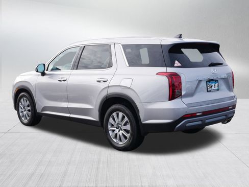 Certified 2025 Hyundai Palisade SEL image 5