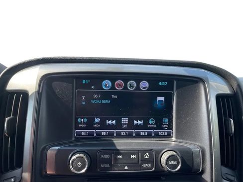 Used 2018 Chevrolet Silverado 1500 LT AWD/4WD image 27