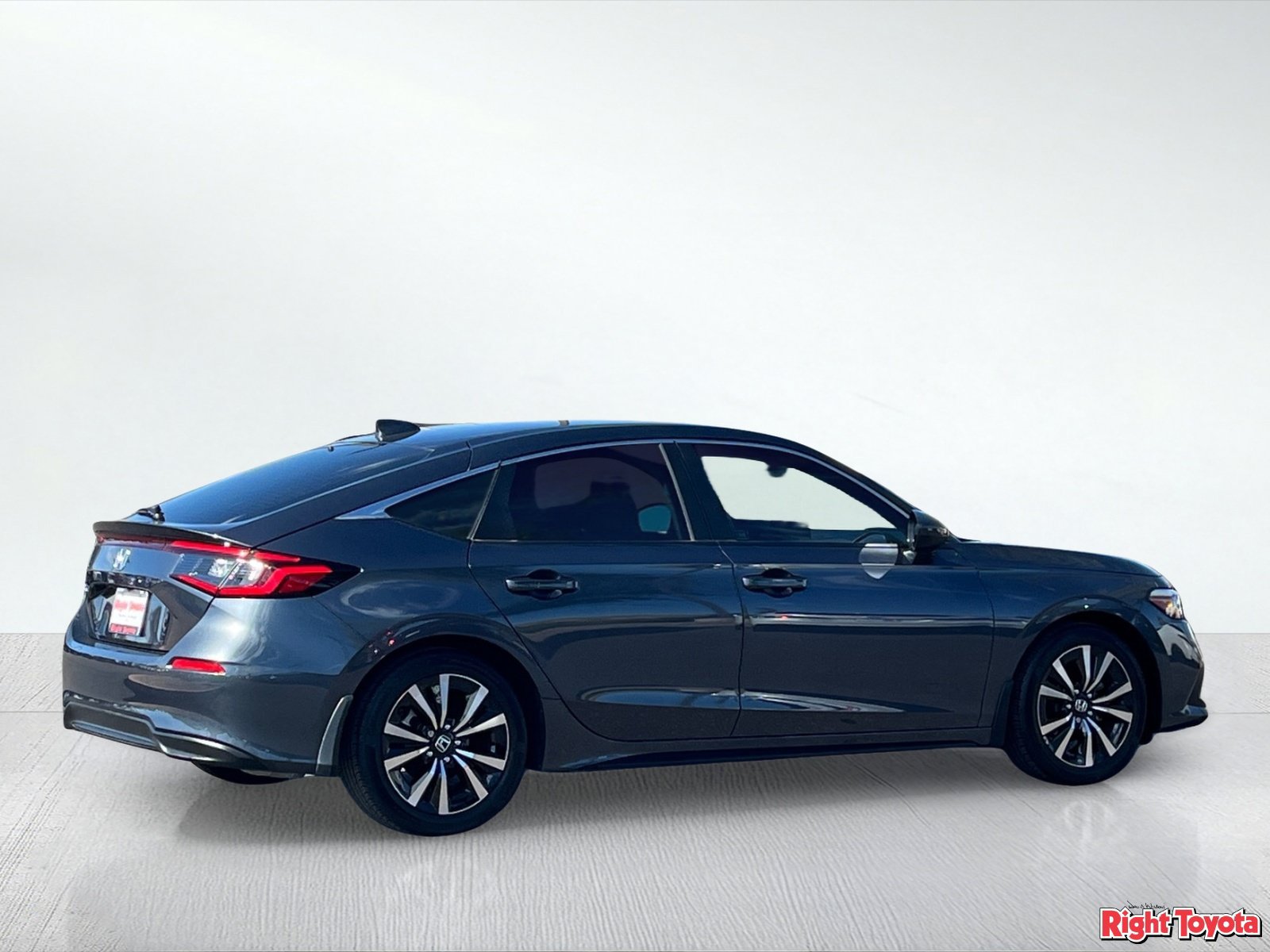 Used 2024 Honda Civic EX-L image 5