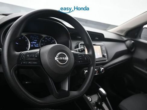 Used 2023 Nissan Kicks S image 10
