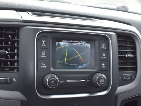 Used 2017 RAM 1500 Express image 21