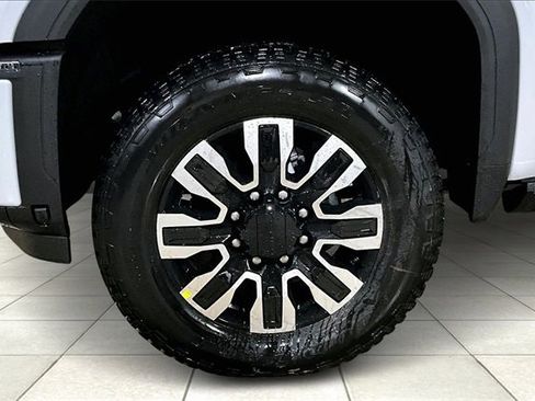 New 2026 GMC Sierra 3500 Denali Ultimate image 8