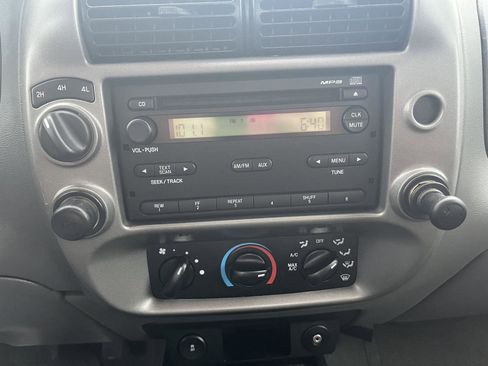 Used 2011 Ford Ranger XLT image 15