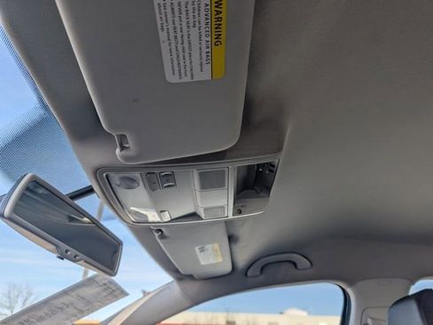 Used 2013 Volkswagen Passat 2.5 SE image 14