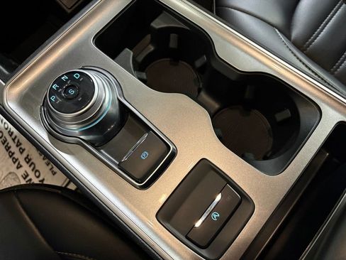 Certified 2024 Ford Edge SEL w/ Convenience Package image 16