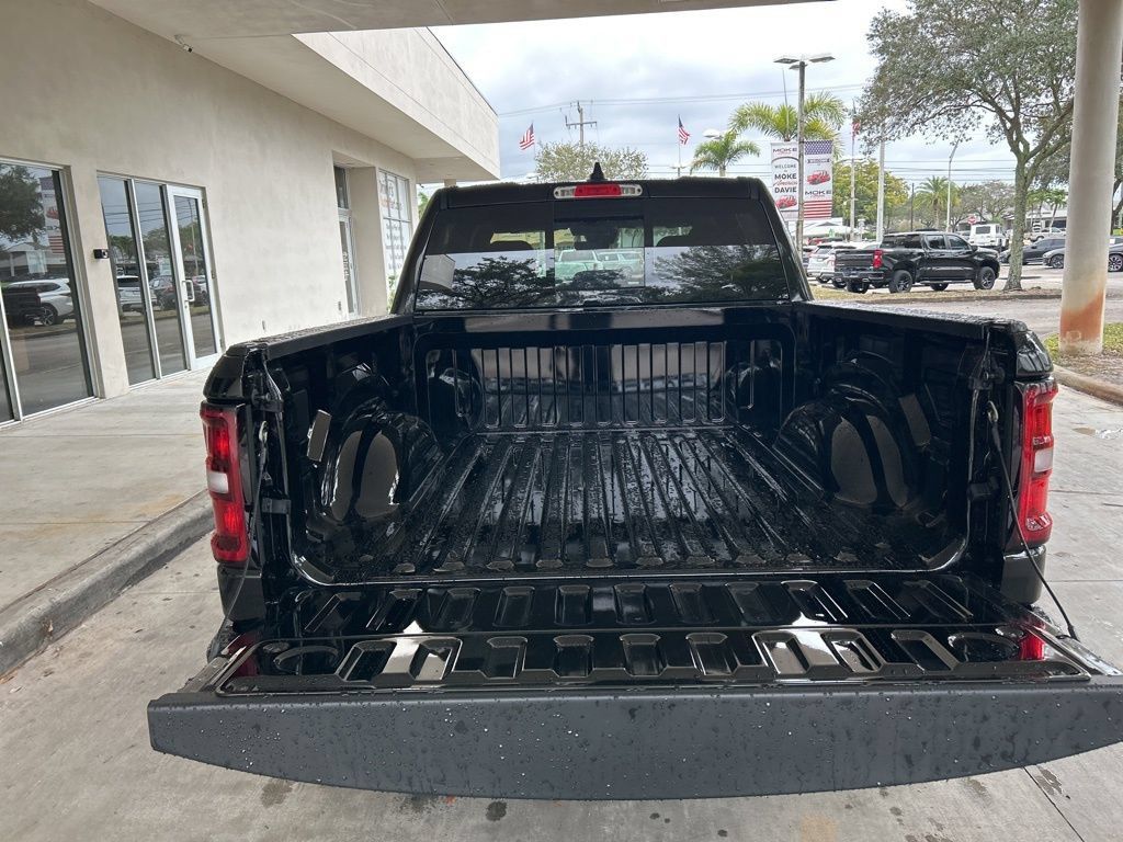 New 2025 RAM 1500 Tradesman AWD/4WD image 29