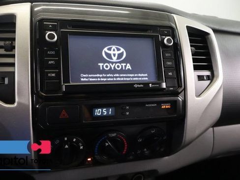 Used 2014 Toyota Tacoma PreRunner RWD image 19