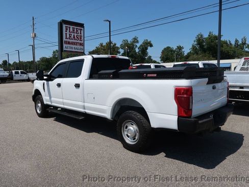Used 2022 Ford F350 XL w/ Power Equipment Group AWD/4WD image 3