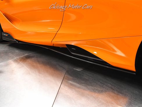 Used 2022 McLaren 765LT image 43