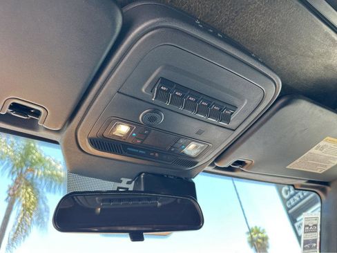 Used 2021 Ford Bronco Badlands image 25