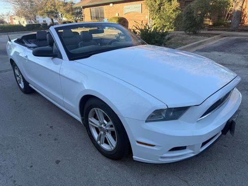 Used 2014 Ford Mustang Premium w/ Equipment Group 102A image 9