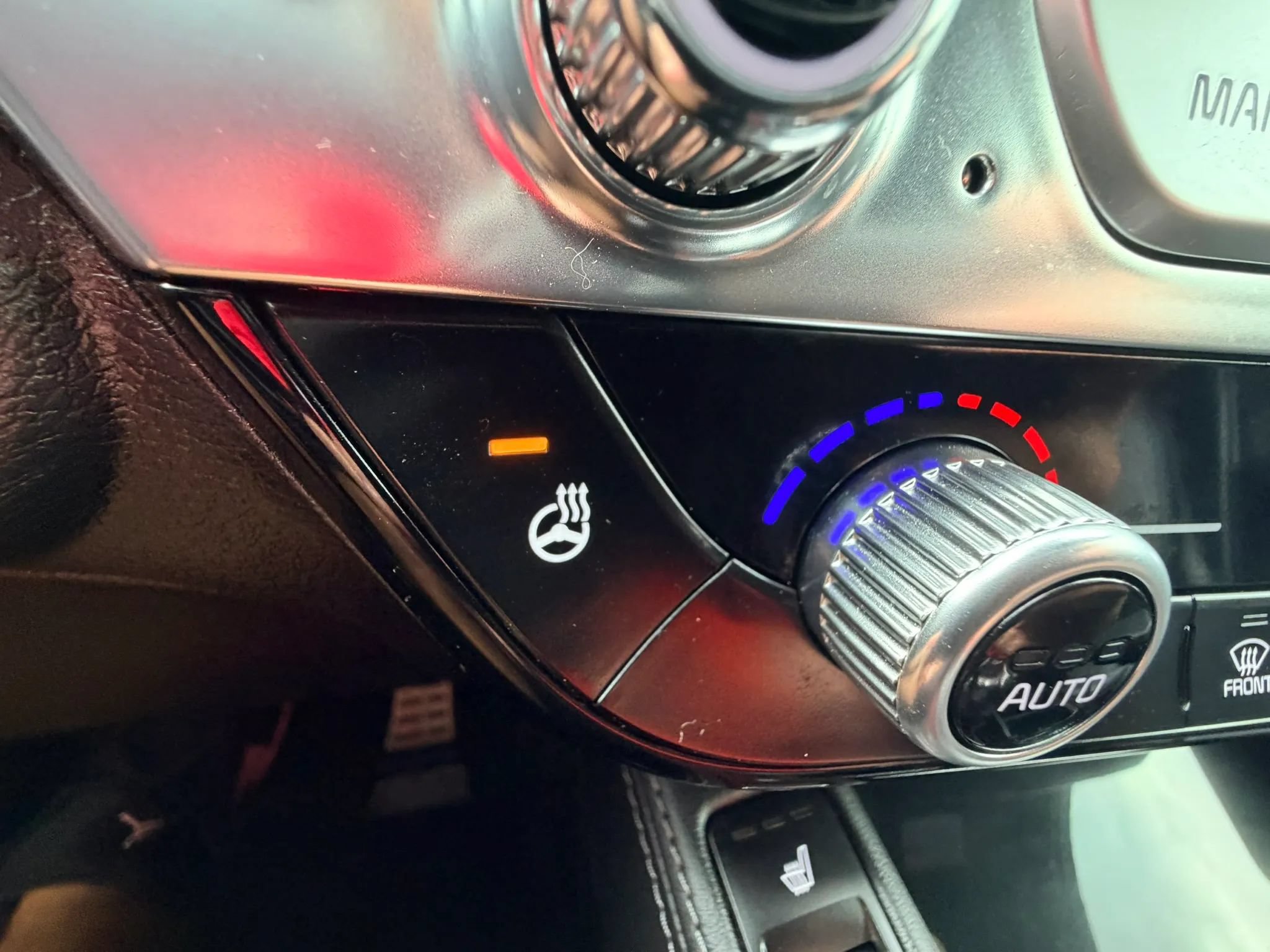 Used 2024 Kia Telluride SX Prestige X-Line AWD/4WD image 19