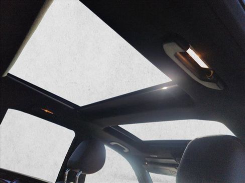 Used 2015 Mercedes-Benz ML 400 4MATIC image 20