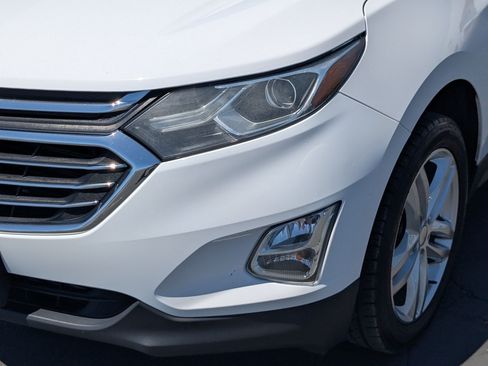 Used 2019 Chevrolet Equinox Premier AWD/4WD image 12