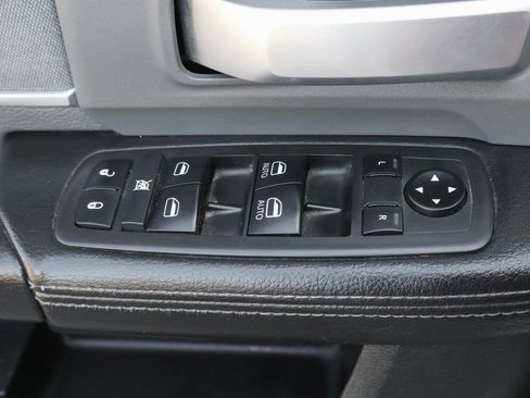 Used 2021 RAM 2500 Big Horn image 16