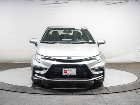 Certified 2023 Toyota Corolla SE w/ Carpet Mat Package (TMS) FWD image 6