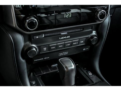 Used 2023 Lexus GX 460 Premium image 22