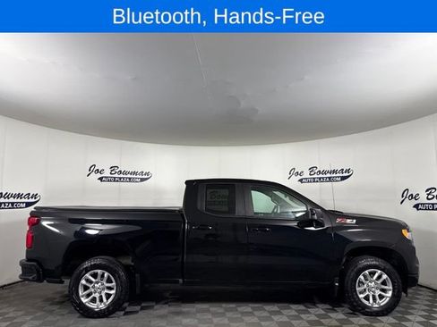 Used 2023 Chevrolet Silverado 1500 RST w/ Z71 Off-Road Package AWD/4WD image 6