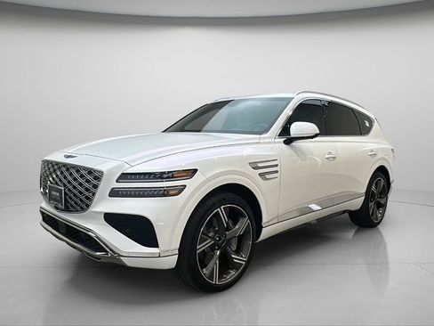 Certified 2026 Genesis GV80 3.5T Prestige AWD/4WD image 2
