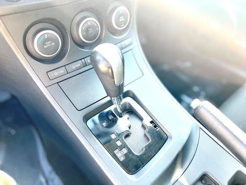 Used 2012 MAZDA MAZDA3 s Touring image 27