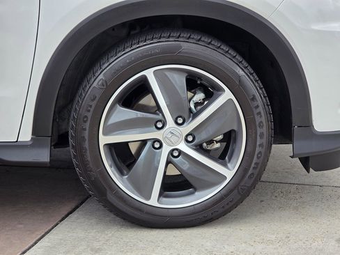 Used 2022 Honda HR-V EX image 12