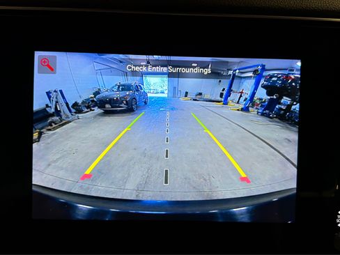 Used 2024 Jeep Wagoneer L Series II w/ Flexible Seating Group AWD/4WD image 33