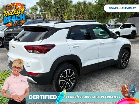 Used 2025 Chevrolet TrailBlazer LT AWD/4WD image 7