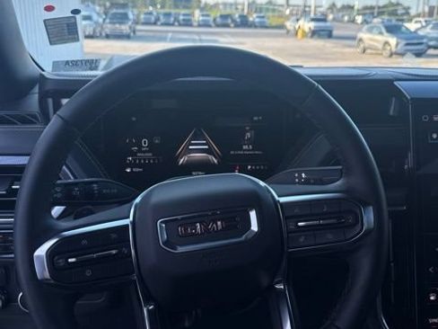 Used 2025 GMC Yukon XL Elevation RWD image 30