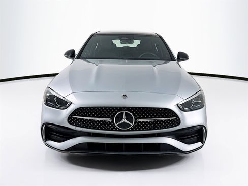 Used 2023 Mercedes-Benz C 300 Sedan image 2