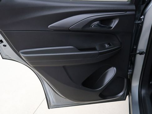 Used 2025 Chevrolet TrailBlazer LT image 18