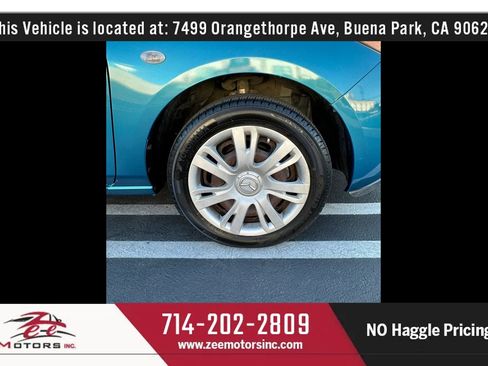 Used 2012 MAZDA MAZDA2 Sport FWD image 28