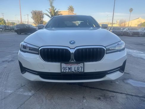 Used 2023 BMW 530e 530e iPerformance w/ Convenience Package image 9