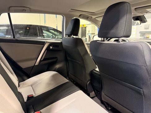 Used 2018 Toyota RAV4 XLE w/ Plus Extra Value Package image 25