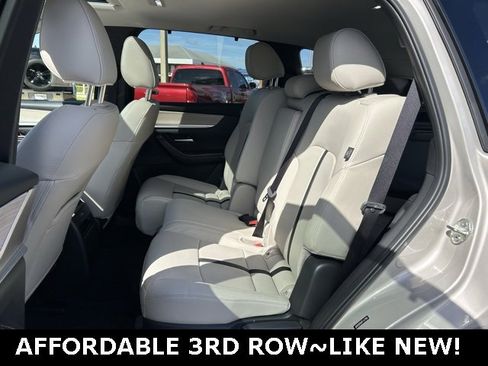 Used 2024 MAZDA CX-90 3.3 Turbo w/ Preferred Package image 15