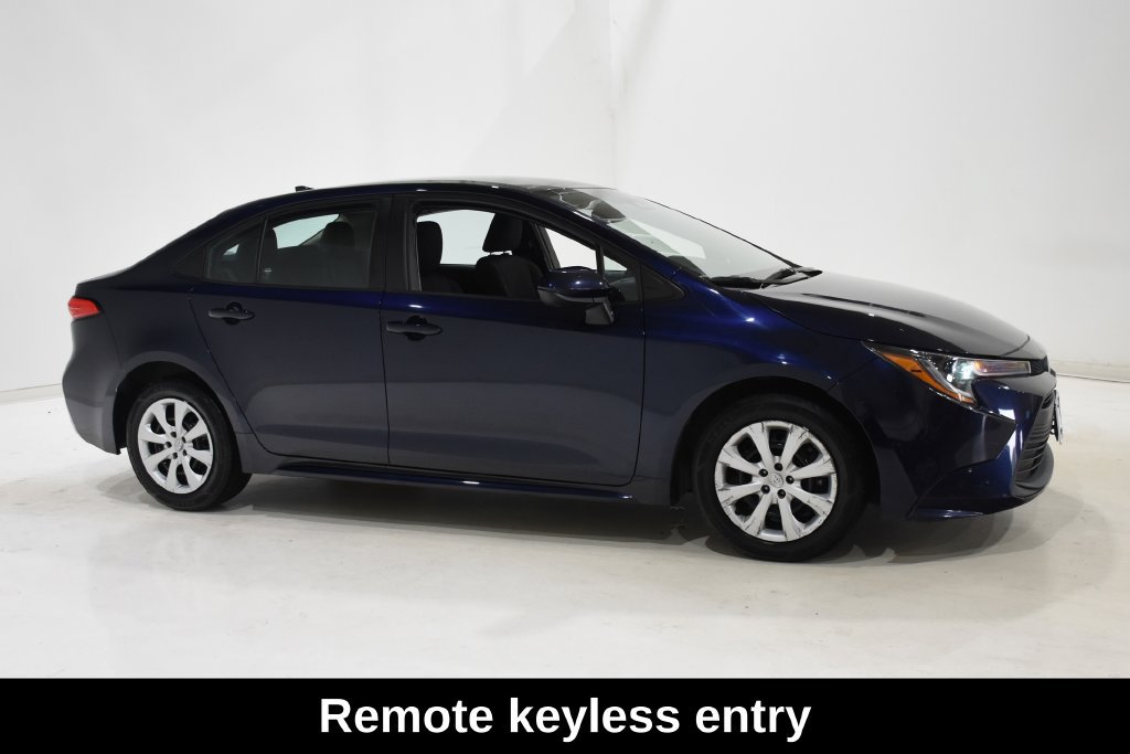 Used 2024 Toyota Corolla LE FWD image 3