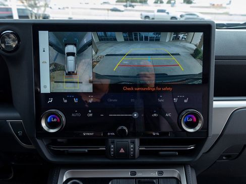 Used 2025 Lexus GX 550 image 26