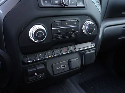 New 2026 GMC Sierra 1500 Pro w/ Graphite Edition image 15