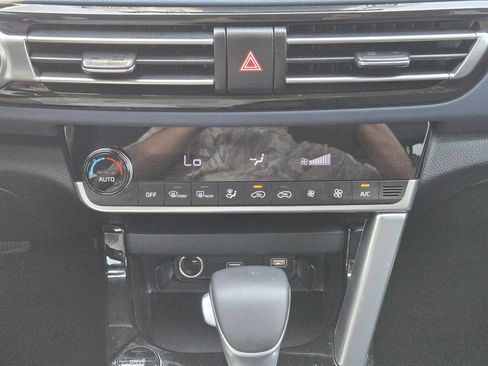 Used 2023 Kia Seltos S FWD image 21
