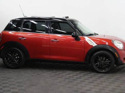 Used 2016 MINI Cooper Countryman FWD image 3