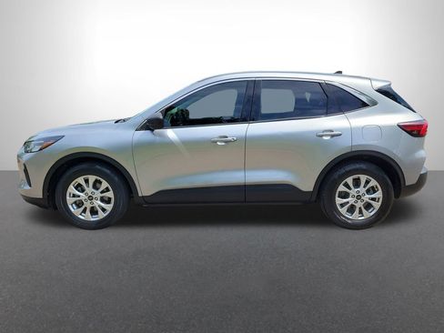 Used 2023 Ford Escape Active FWD image 2