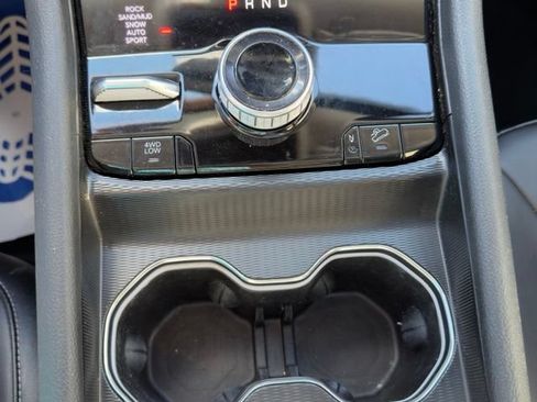 Used 2024 Jeep Grand Cherokee Limited 4xe AWD/4WD image 23