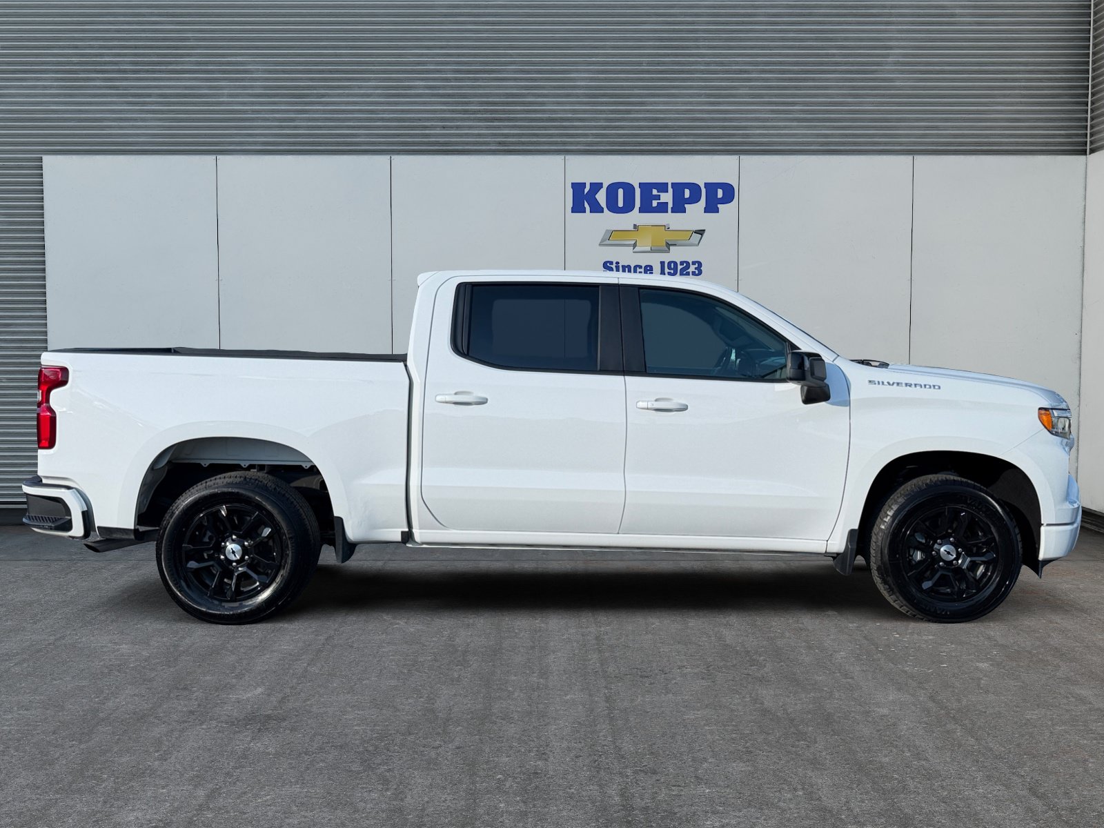Used 2026 Chevrolet Silverado 1500 RST RWD image 6