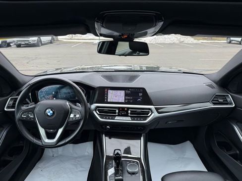 Used 2022 BMW 330i xDrive Sedan w/ Premium Package 2 image 33