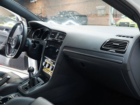 Used 2018 Volkswagen GTI SE w/ SE Leather Package FWD image 55