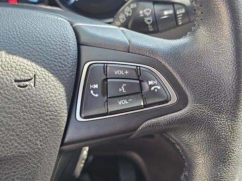 Used 2019 Ford Escape SEL AWD/4WD image 32