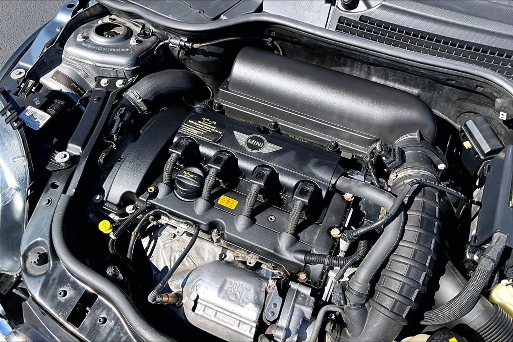 Used 2010 MINI Cooper S FWD image 32