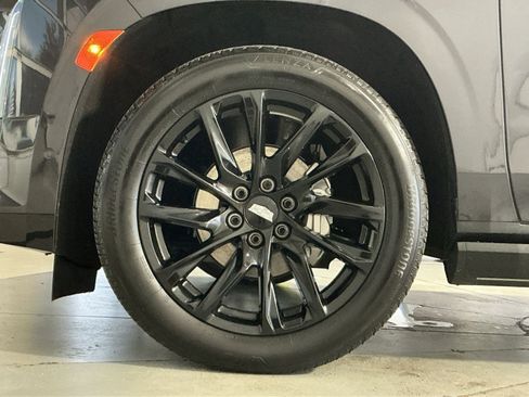 Used 2024 Cadillac Escalade Sport w/ LPO, ONYX Package AWD/4WD image 13